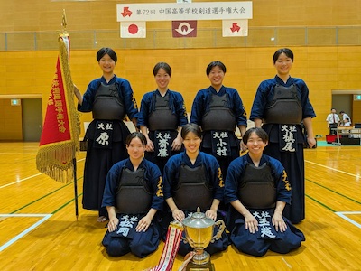 女子団体優勝　大社高校